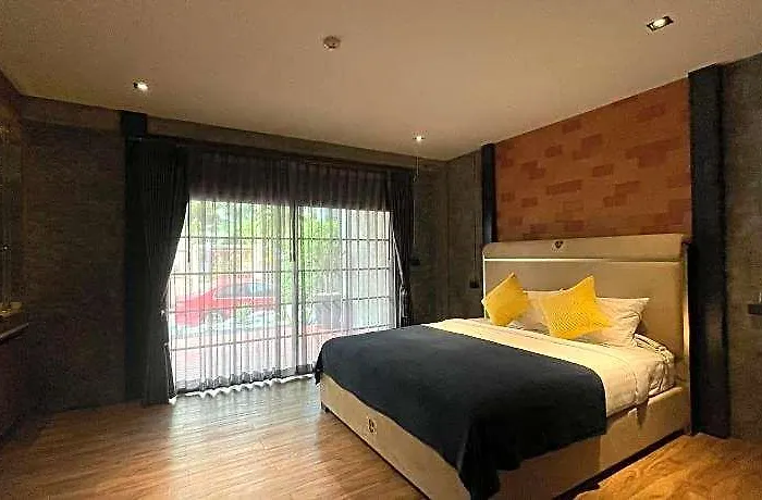 The Loft122 Hotel