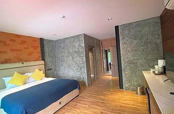 The Loft122